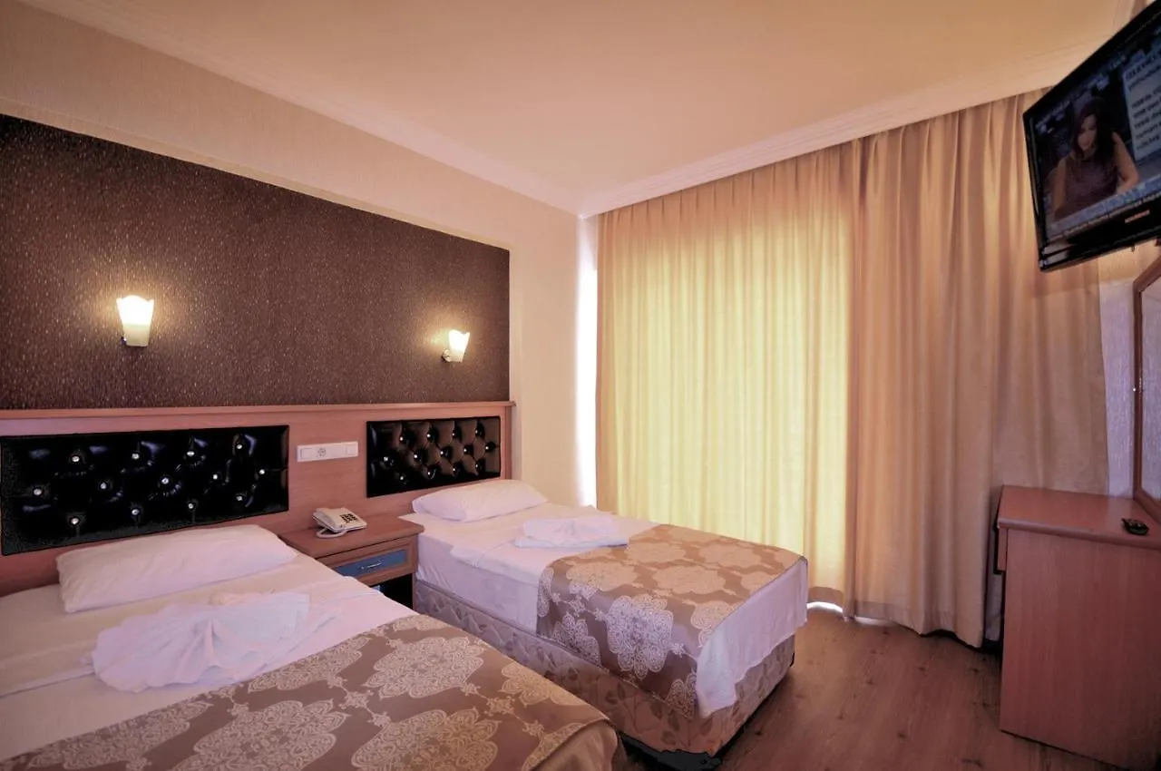Epic Hotel Мармарис